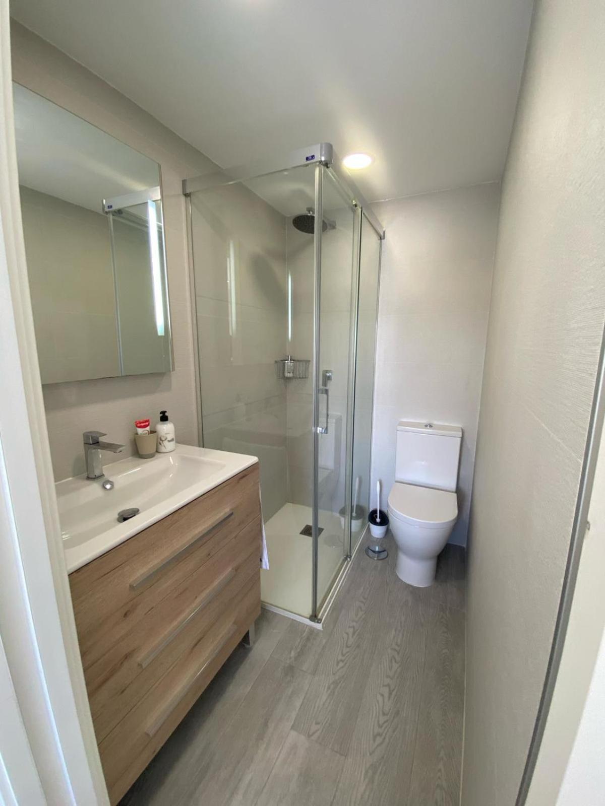 Fantastico Apartamento En Торемолинос Екстериор снимка