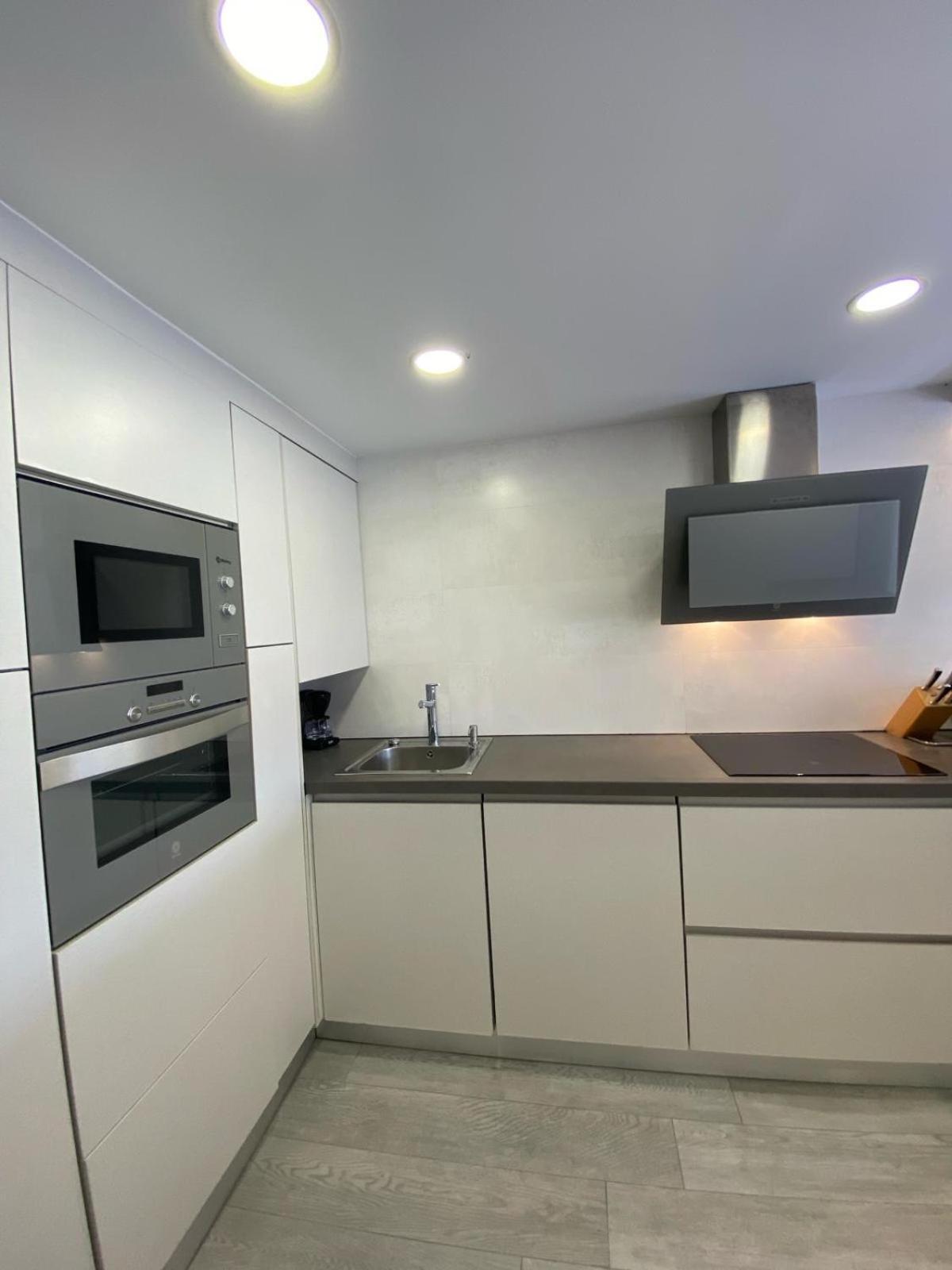 Fantastico Apartamento En Торемолинос Екстериор снимка