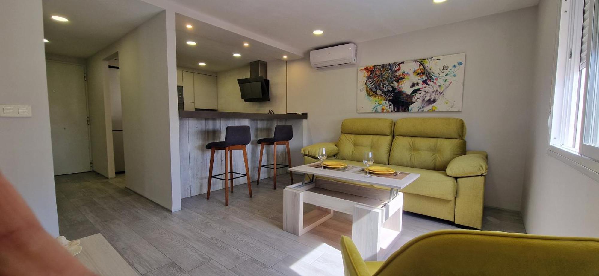 Fantastico Apartamento En Торемолинос Екстериор снимка